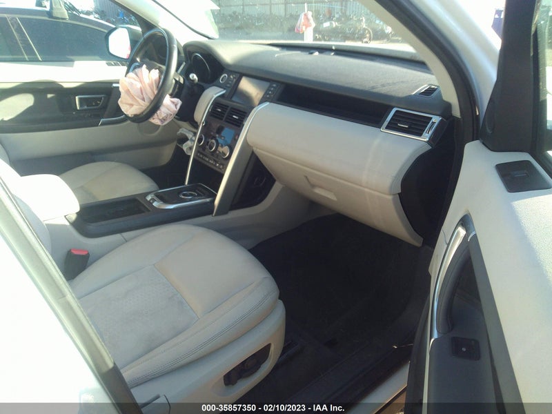 Land Rover Discovery 2016г.