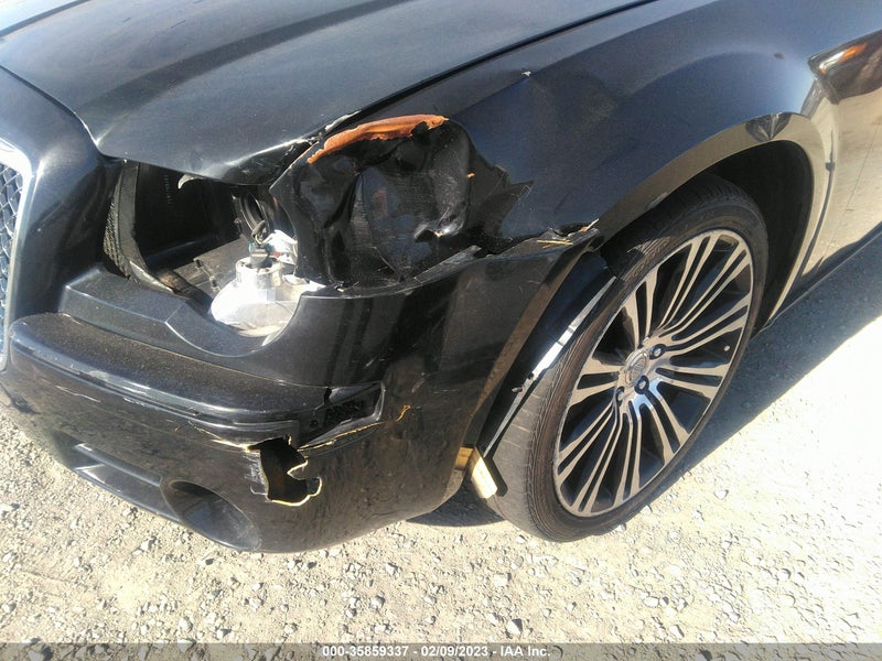 Chrysler 300 2010г.