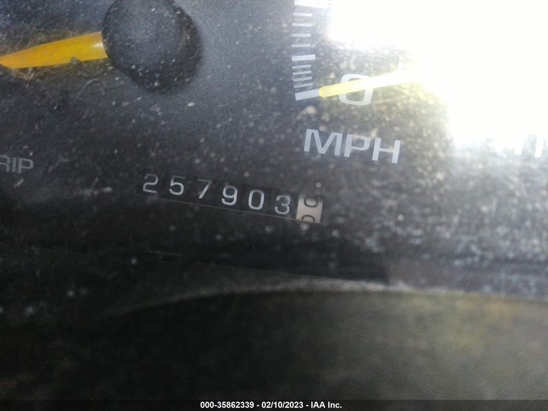 Chevrolet C/K 2500 Series 2000г.