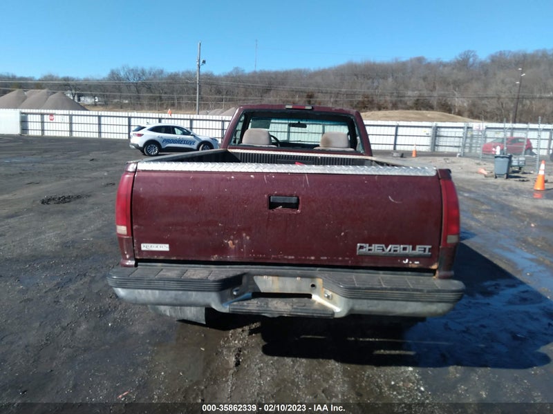 Chevrolet C/K 2500 Series 2000г.