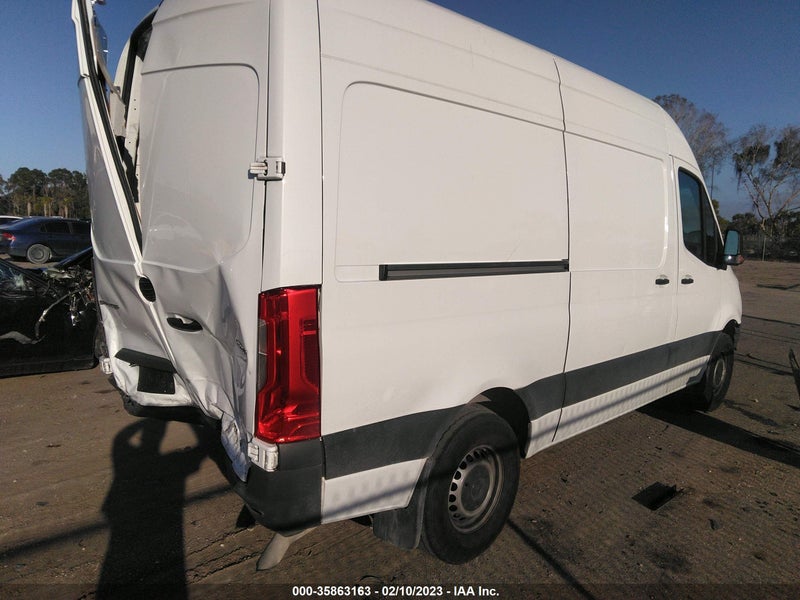 Mercedes-Benz Sprinter 2021г.
