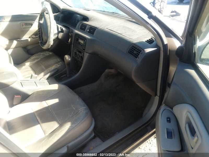 Toyota Camry 1999г.