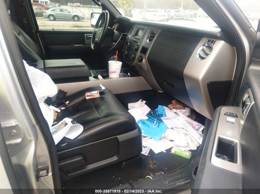 Ford Expedition 2015г.