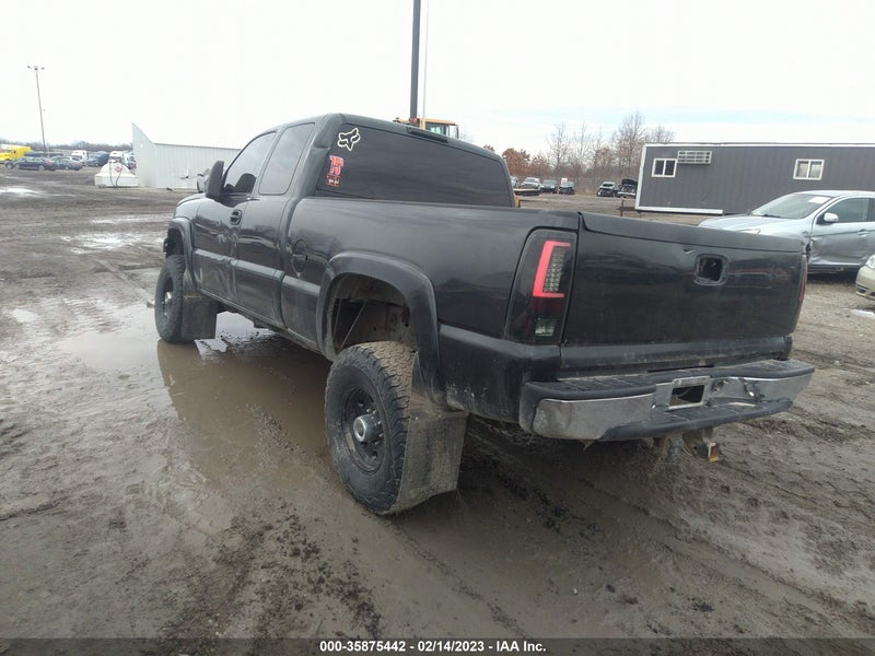 Chevrolet Silverado 2500 2003г.
