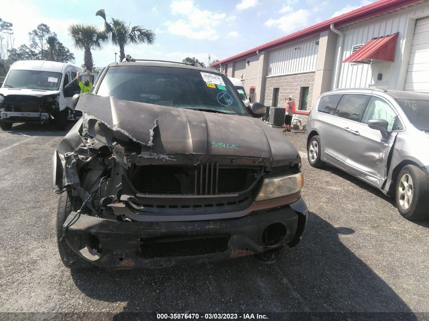 Lincoln Navigator 2001г.