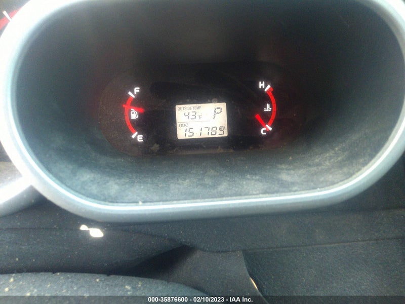 Toyota Matrix 2010г.