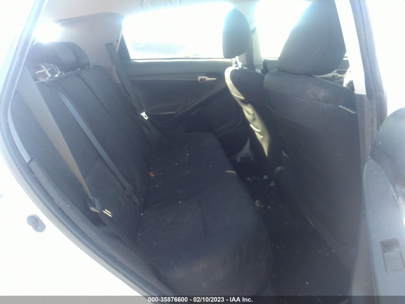 Toyota Matrix 2010г.