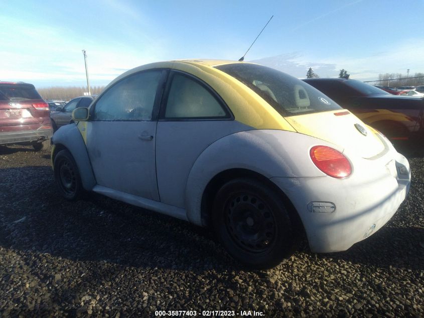 Volkswagen New Beetle 2001г.