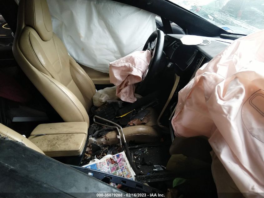 Tesla Model X 2016г.