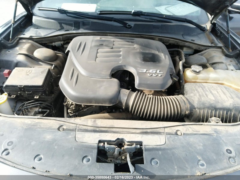 Dodge Charger 2015г.