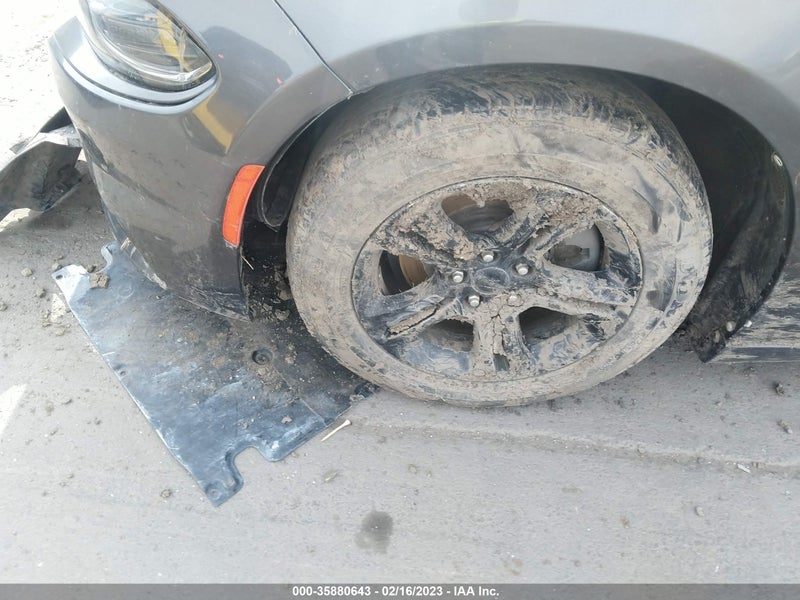 Dodge Charger 2015г.