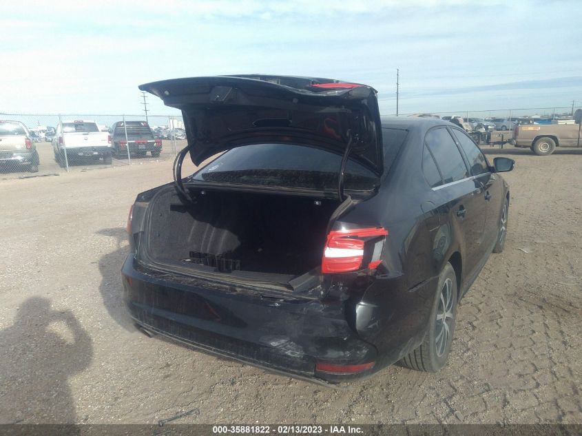 Volkswagen Jetta 2018г.