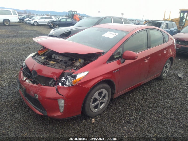 Toyota Prius 2013г.
