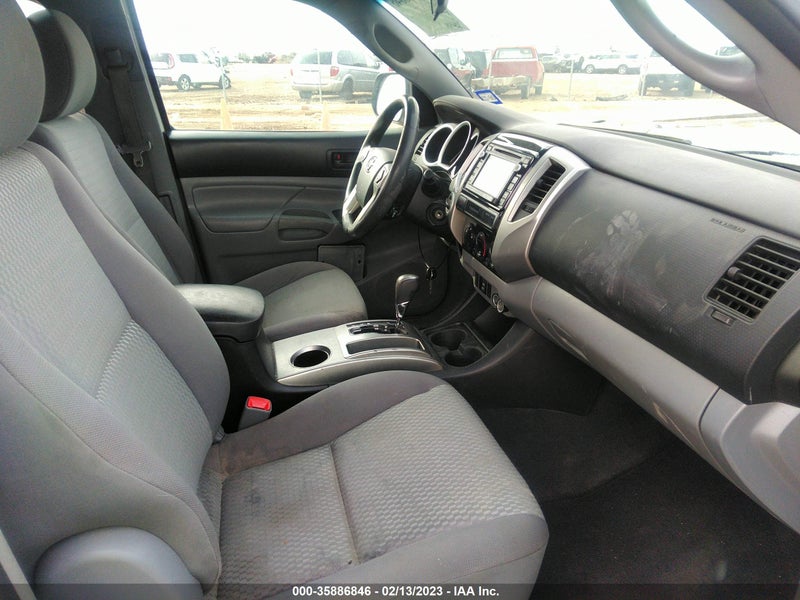 Toyota Tacoma 2015г.