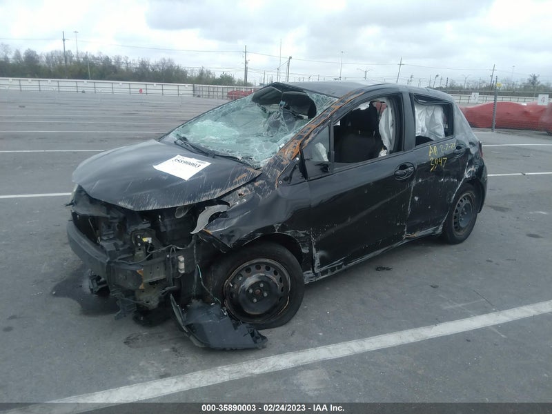 Toyota Yaris 2017г.