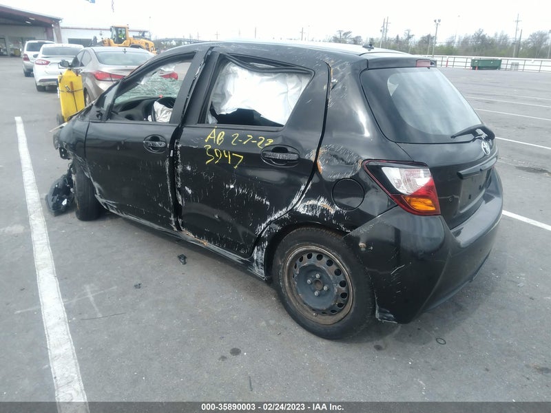 Toyota Yaris 2017г.