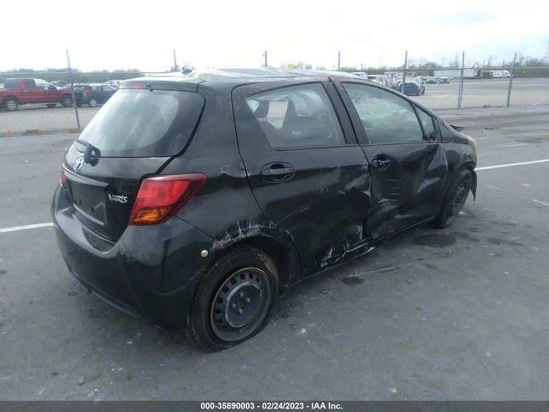 Toyota Yaris 2017г.