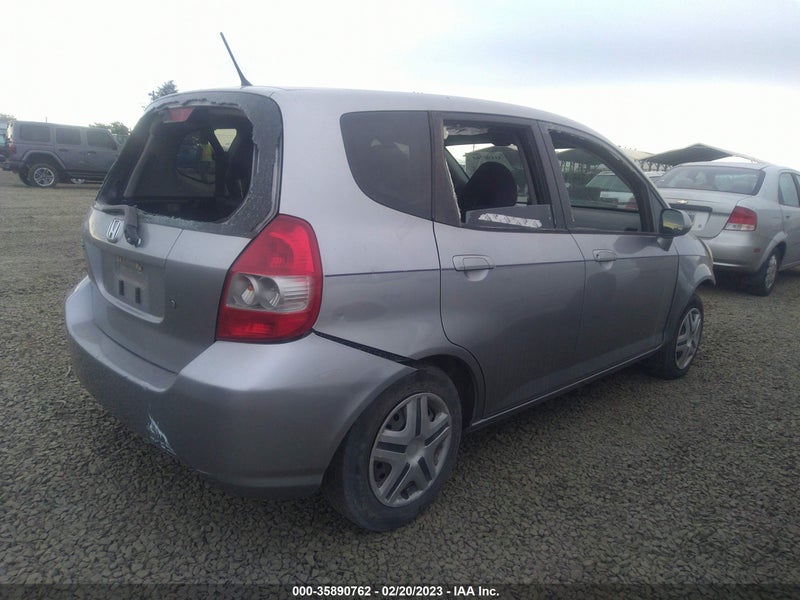 Honda Fit 2008г.