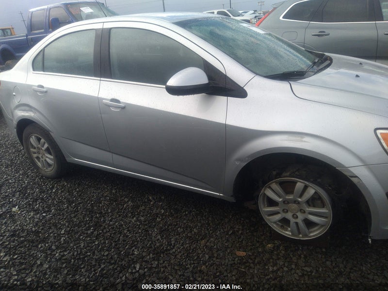 Chevrolet Sonic 2015г.