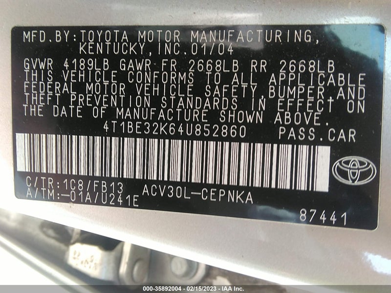 Toyota Camry 2004г.