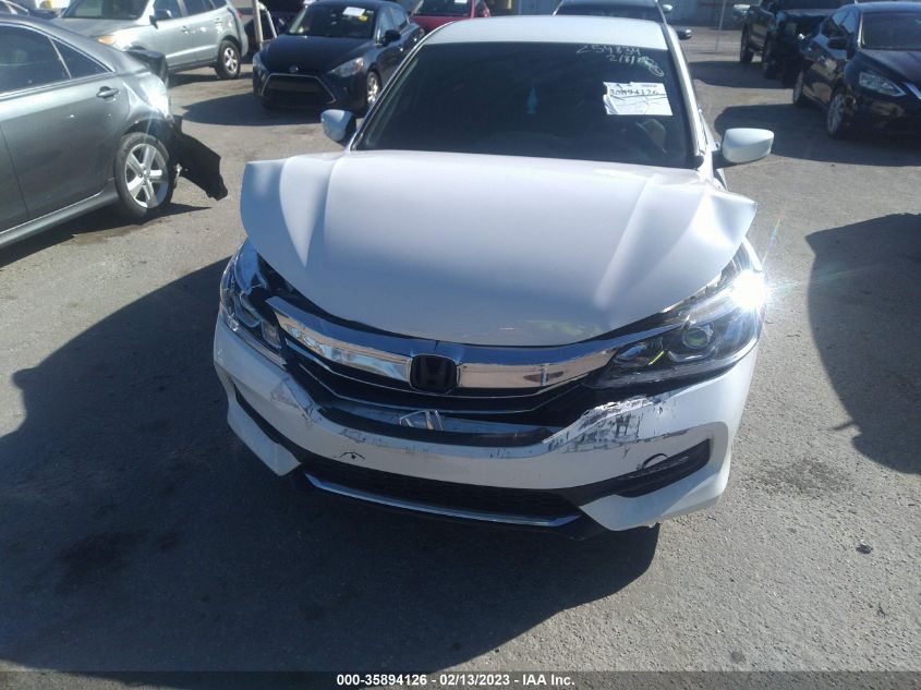 Honda Accord 2016г.