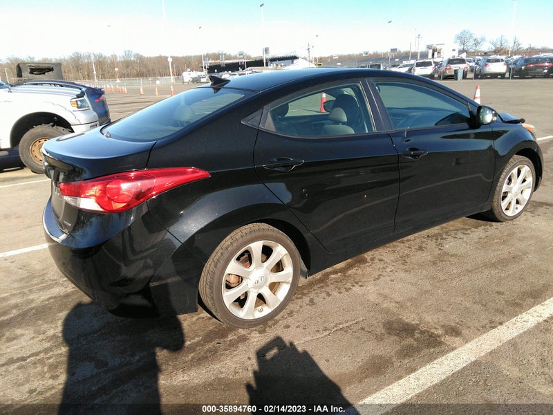 Hyundai Elantra 2011г.
