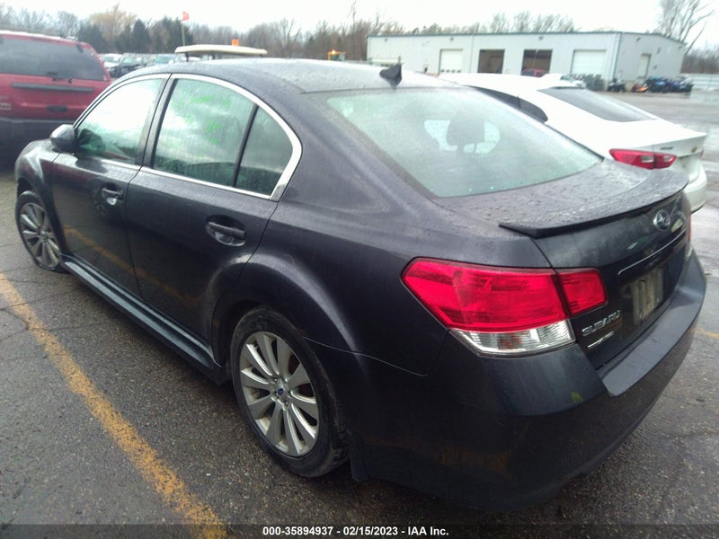 Subaru Legacy 2012г.