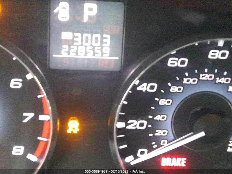 Subaru Legacy 2012г.