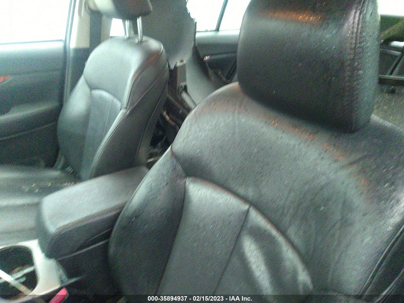 Subaru Legacy 2012г.