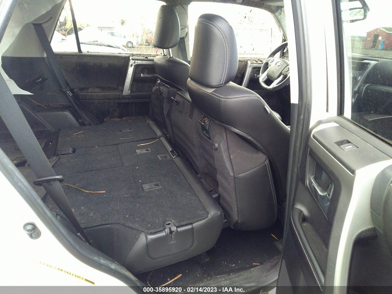 Toyota 4Runner 2016г.