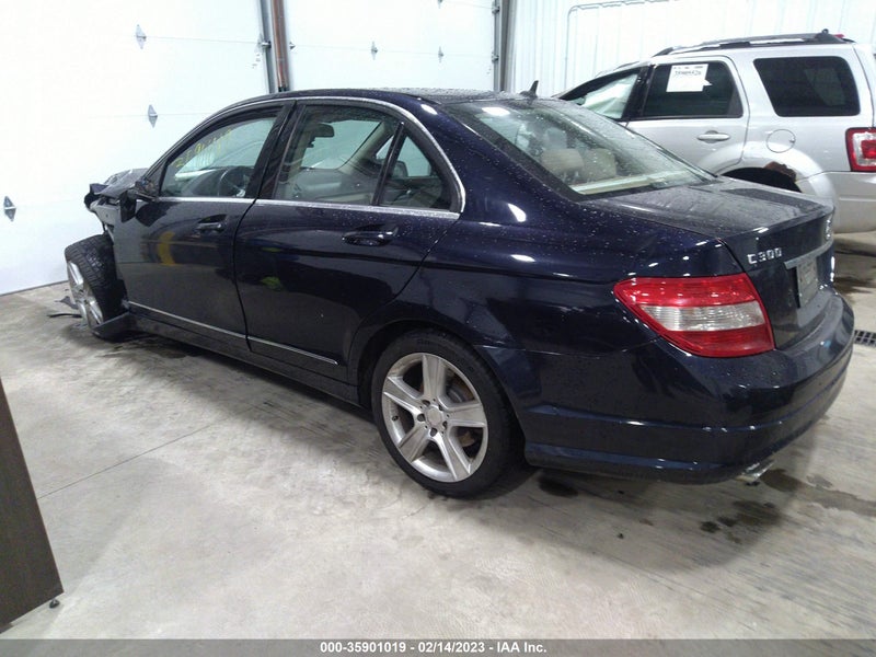 Mercedes-Benz C-Class 2010г.