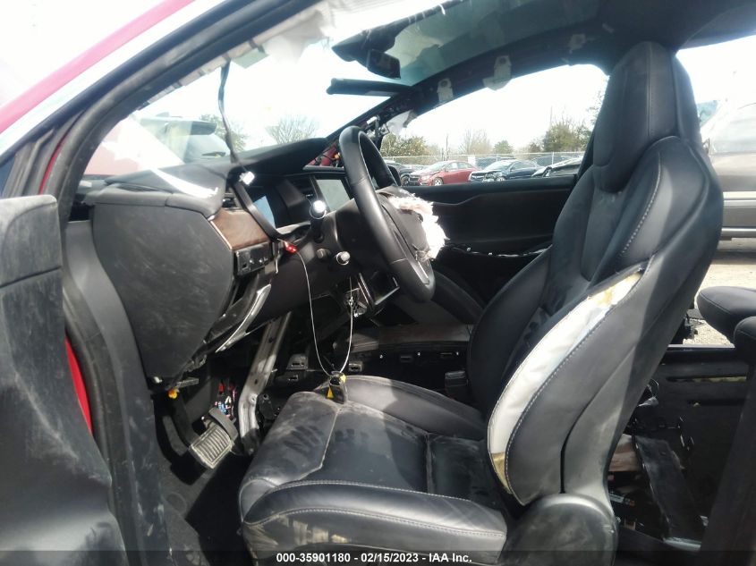 Tesla Model X 2019г.