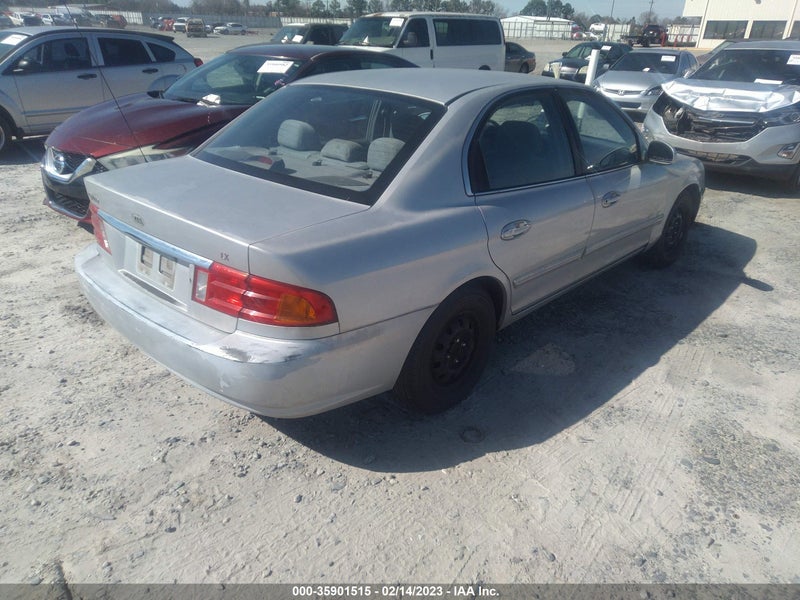 Kia Magentis 2001г.