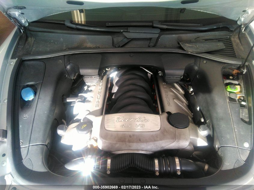 Porsche Cayenne 2004г.