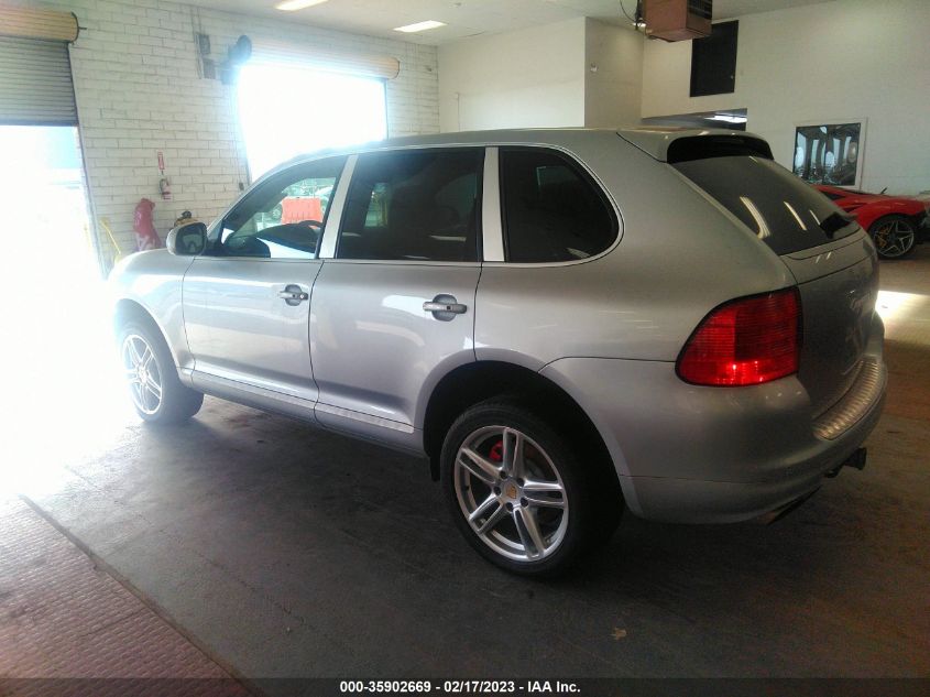 Porsche Cayenne 2004г.
