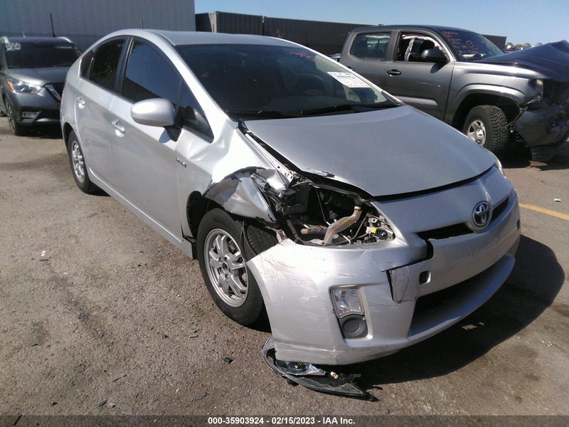 Toyota Prius 2010г.