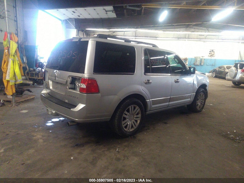 Lincoln Navigator 2011г.
