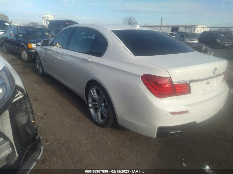 BMW 7 Series 2012г.