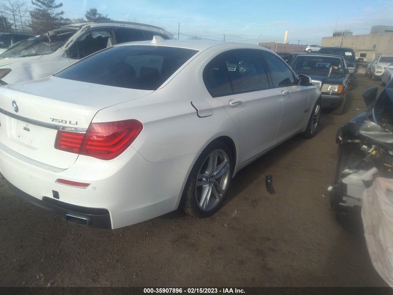 BMW 7 Series 2012г.