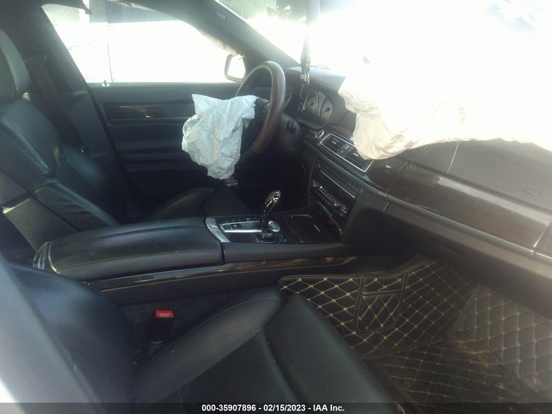 BMW 7 Series 2012г.