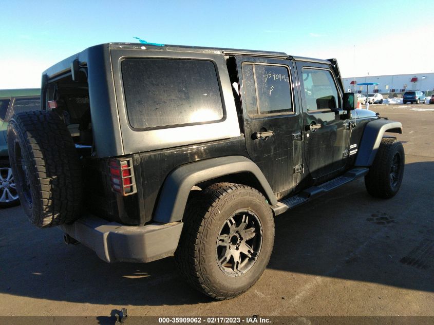 Jeep Wrangler 2013г.