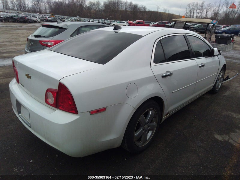 Chevrolet Malibu 2012г.