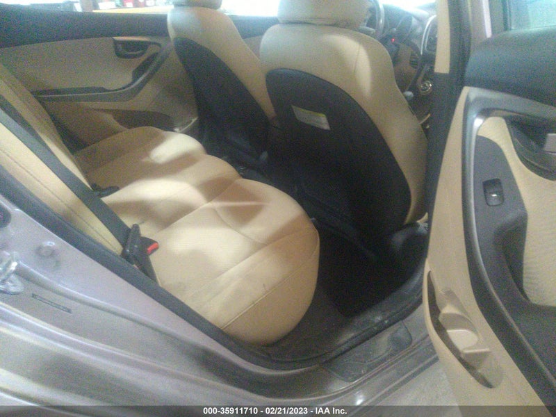 Hyundai Elantra 2013г.