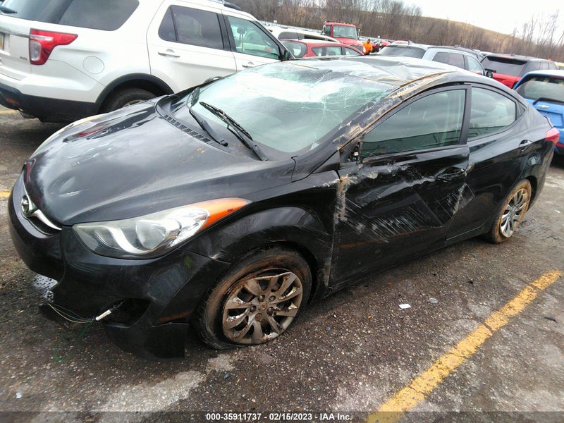 Hyundai Elantra 2011г.