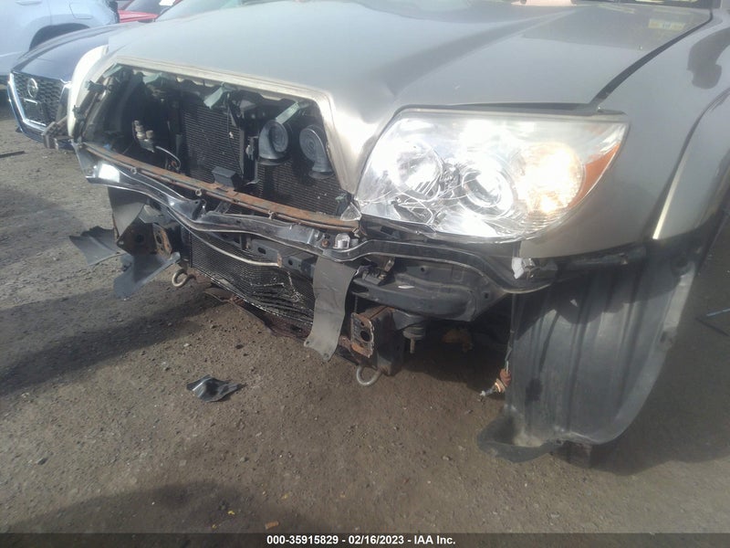 Toyota 4Runner 2006г.