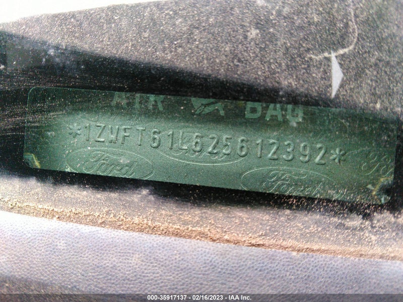 Mercury Cougar 2002г.