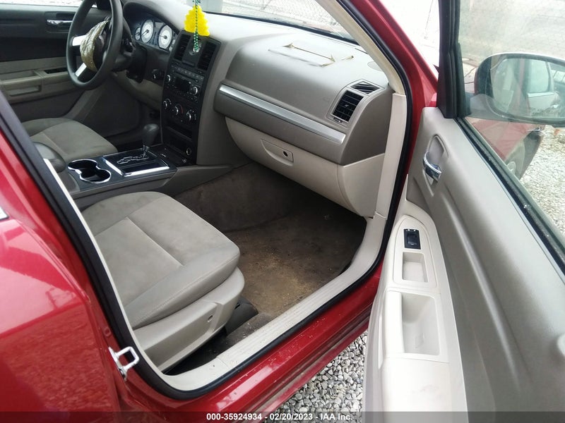 Chrysler 300 2008г.