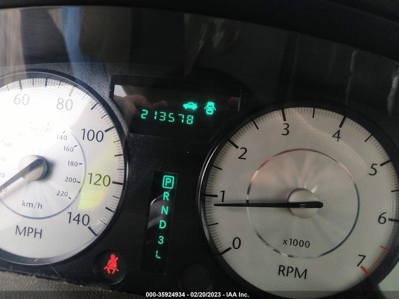 Chrysler 300 2008г.