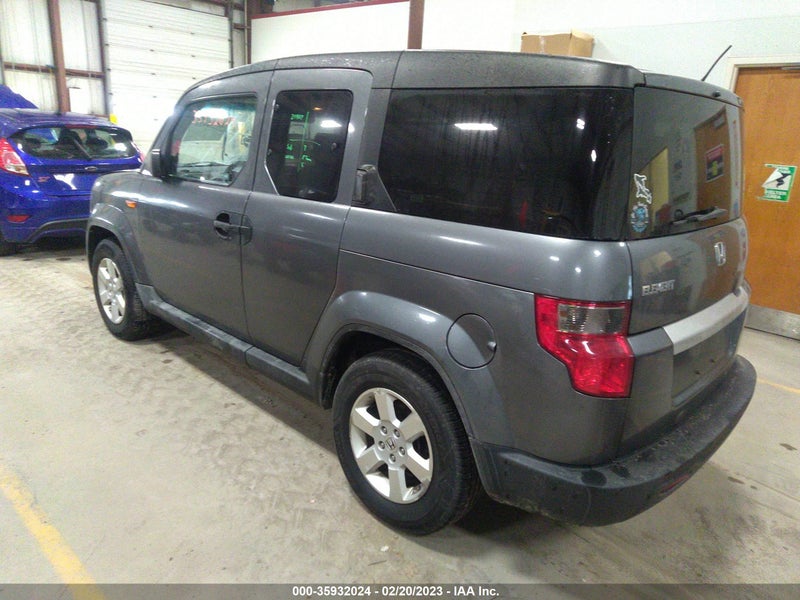 Honda Element 2009г.