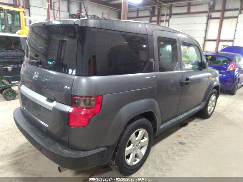 Honda Element 2009г.